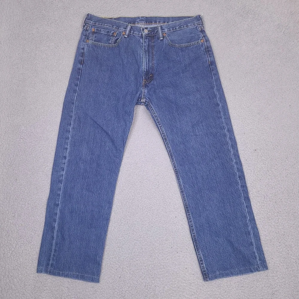 Levi's Jeans‎ Mens 36x27.5 Blue 505 Regular Fit Straight Leg Medium Wash Hemmed